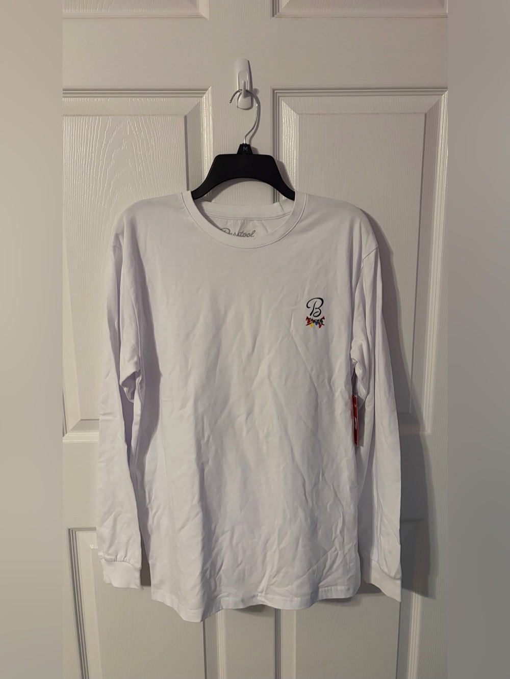 White Long-Sleeve Men's Crewneck Shirt with Christmas Graphics